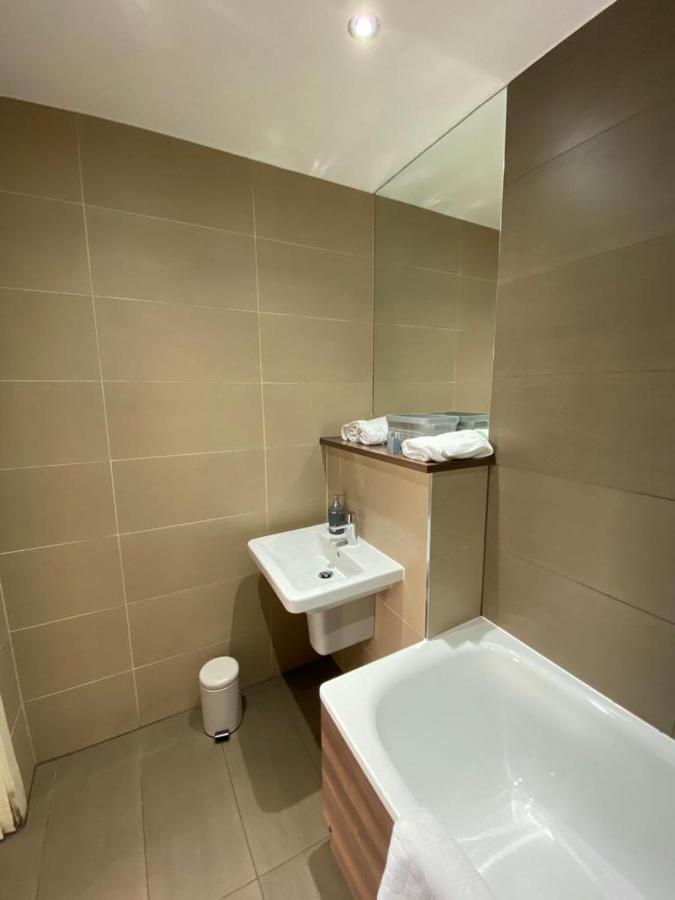 3 Bed Central Apartment *Free Parking On Site* 맨체스터 외부 사진